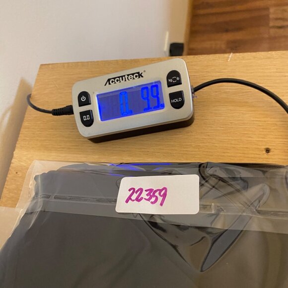 ASTR Romper Womens Medium Black Surplice Neck Long Sleeves Lace Shorts Blouse - Picture 12 of 12